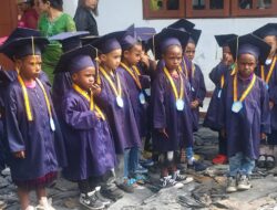 Peresmian Gedung Baru dan Penamatan 20 Siswa TK PAUD Oryza Sativa Karubaga