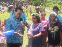 Ketua PKK Elisabeth F. Wandik: Sinergi Lintas Sektor di Tolikara Wujud Nyata dalam Program 1000 HPK dan Sarasehans.