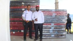 Tim Relawan PMI Kabupaten Tolikara Salurkan Bantuan bagi Korban Kebakaran di Giling Batu