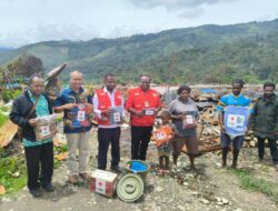 PMI Provinsi Papua Salurkan Bantuan Korban Kebakaran di Kabupaten Tolikara
