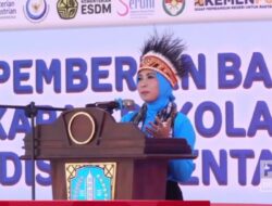 Tim Seruni Kunjungi Kabupaten Jayapura, Serahkan Ratusan Bantuan