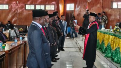 Delapan Anggota DPRK Tolikara Jalur Otsus Resmi Dilantik