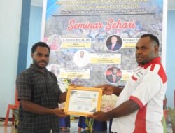 Peduli Generasi Muda, KPA Tolikara Tempuh Perjalanan Darat ke Jayapura, Terima Piagam Penghargaan
