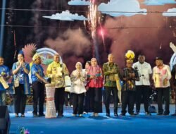 Penutupan FDS XV, Bupati Jayapura Tetapkan Kalkote Jadi Destinasi Wisata dan Kuliner Permanen
