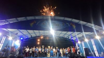 Tutup Pra FDS XV, Bupati Yunus Wonda: Jaga Budaya, Kembangkan Pariwisata Lokal Kabupaten Jayapura